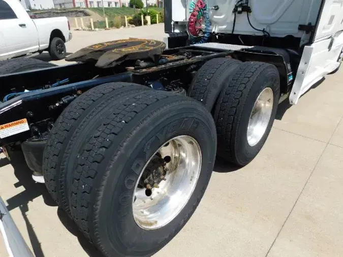 2019 Freightliner Cascadia 125