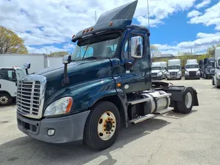 2019 FREIGHTLINER/MERCEDES CASCADIA 125