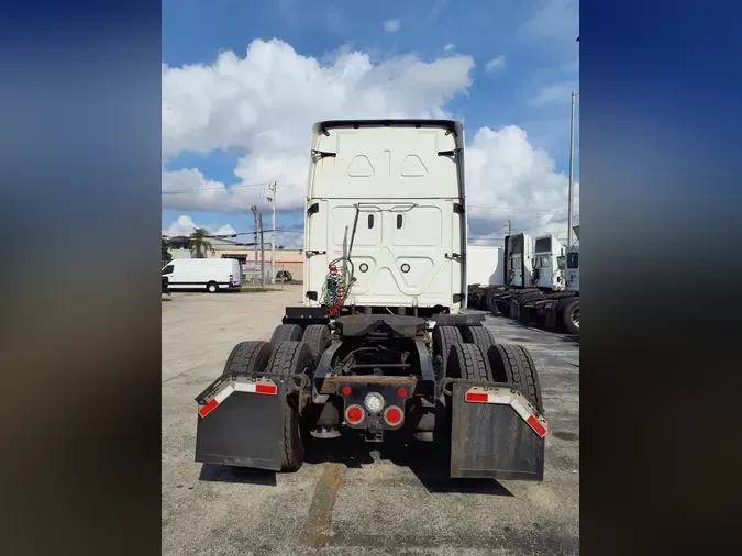 2021 FREIGHTLINER/MERCEDES NEW CASCADIA PX12664