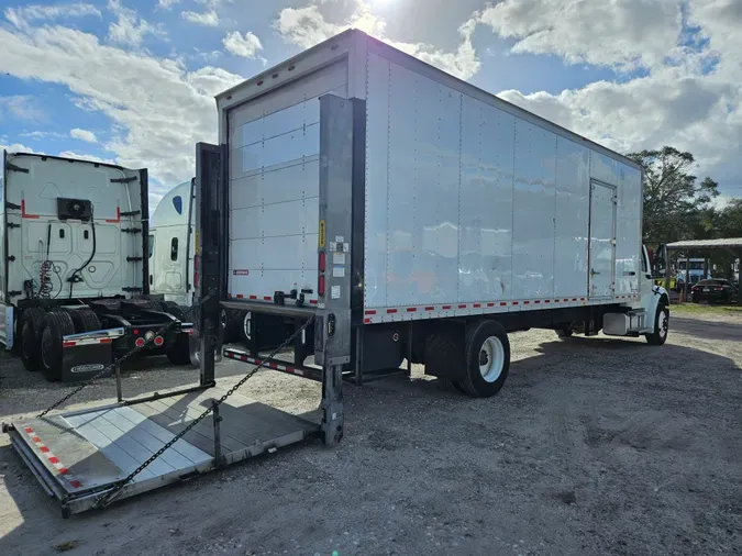 2019 FREIGHTLINER/MERCEDES M2 106