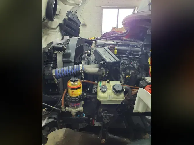 2022 FREIGHTLINER/MERCEDES M2 106