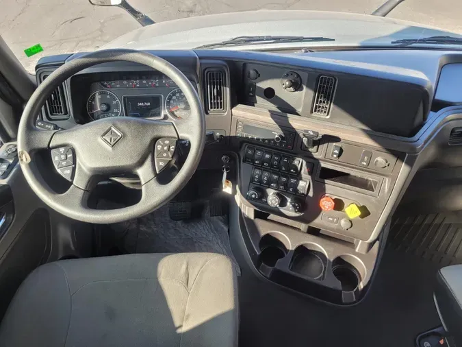 2023 International LT625