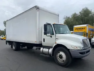 2015 INTERNATIONAL 4300