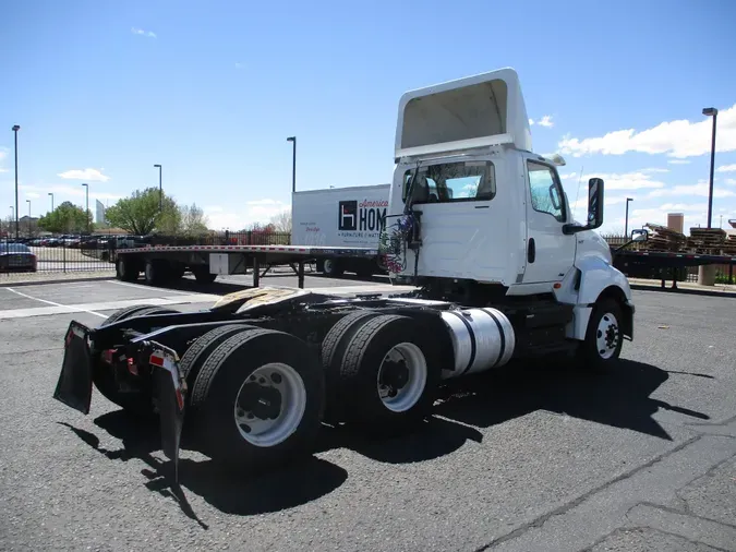 2019 NAVISTAR INTERNATIONAL LT625 DAYCAB T/A