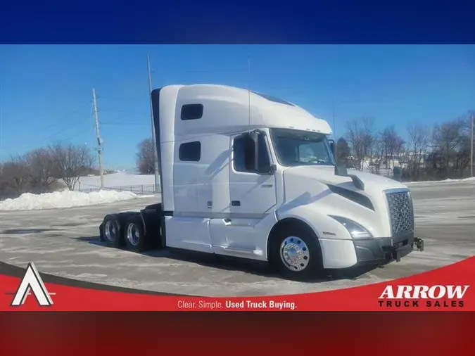 2021 VOLVO VNL64T760