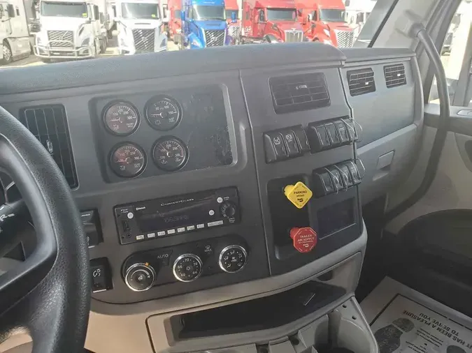 2023 PETERBILT 579