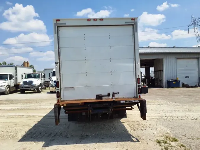 2018 ISUZU NPR HD