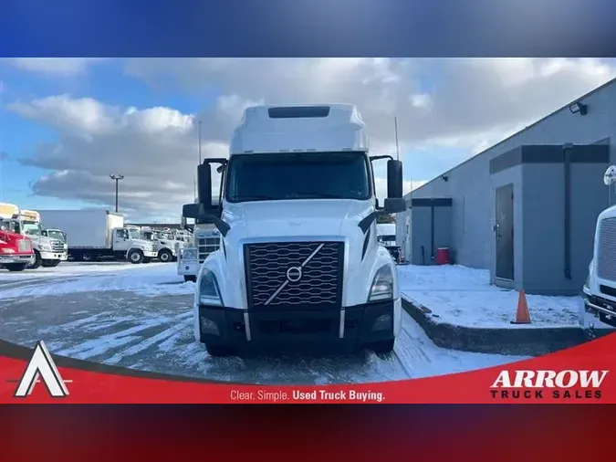 2021 VOLVO VNL760