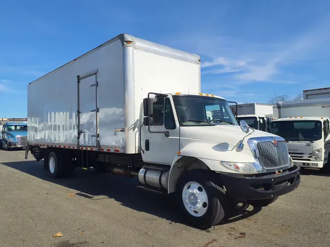 2017 NAVISTAR INTERNATIONAL 4300