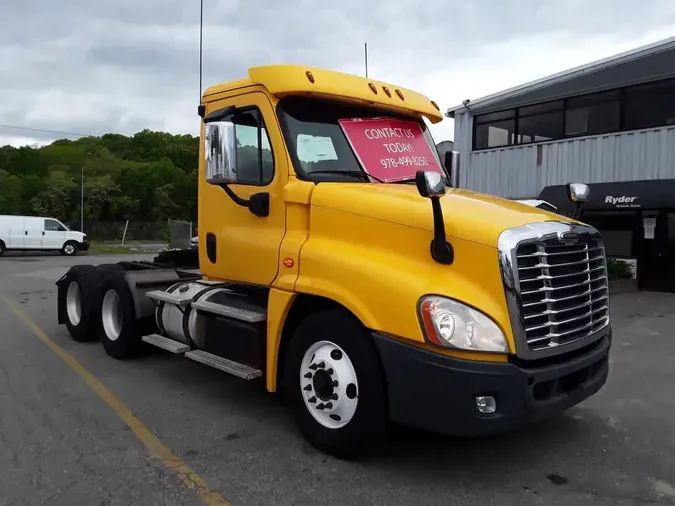2018 FREIGHTLINER CASCADIA 125