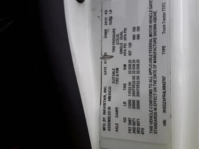 2020 NAVISTAR INTERNATIONAL LT625 SLPR CAB