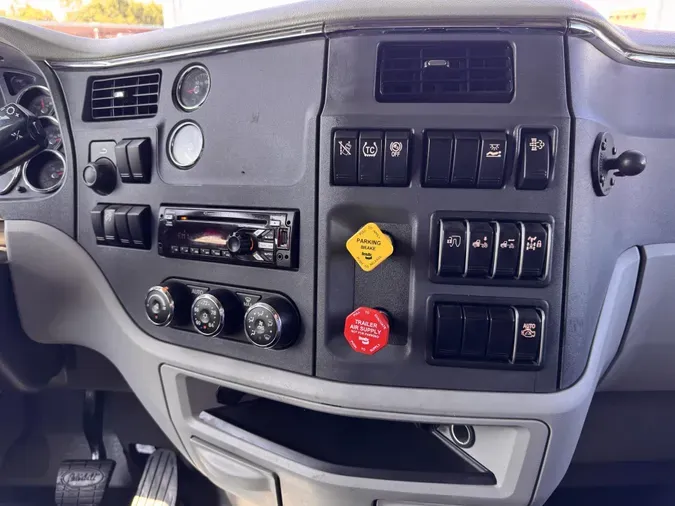 2021 Peterbilt 579