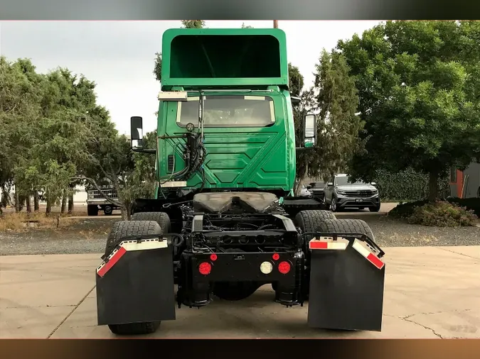 2020 INT LT625 6x4