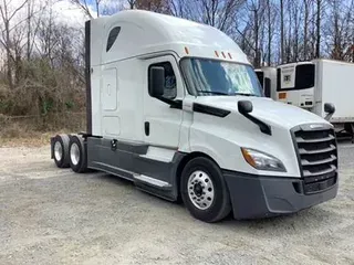 2020 Freightliner Cascadia