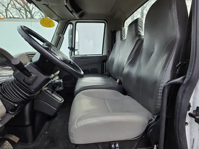 2019 NAVISTAR INTERNATIONAL 4300