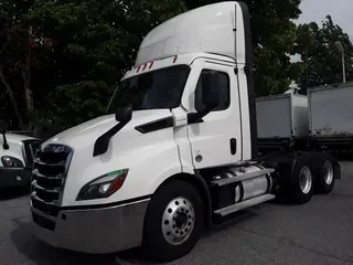 2021 FREIGHTLINER/MERCEDES CASCADIA PX11664ST