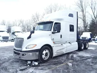 2019 NAVISTAR INTERNATIONAL LT625 SLPR CAB