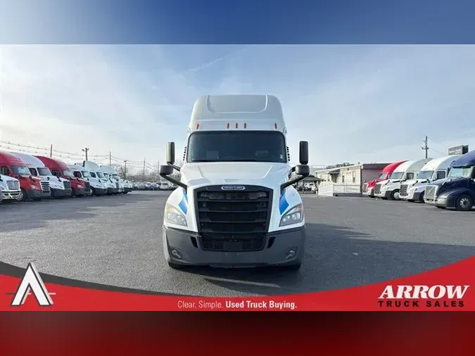 2020 FREIGHTLINER CA126