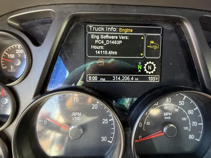 2020 Peterbilt 579