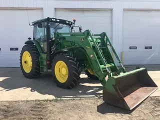 2013 John Deere 6140R
