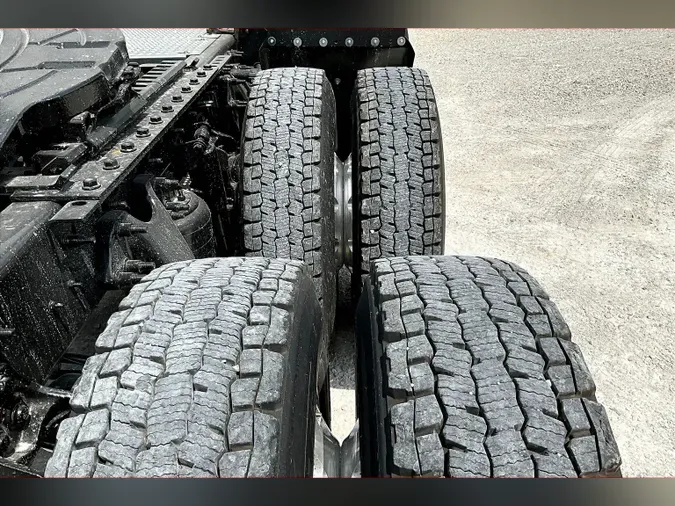 2021 INT LT625 6x4