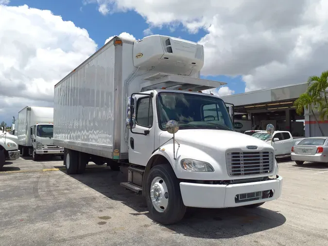 2015 FREIGHTLINER/MERCEDES M2 106