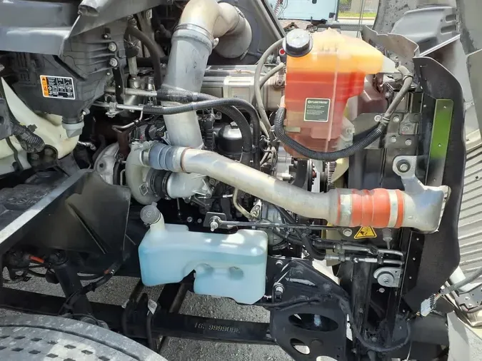 2020 NAVISTAR INTERNATIONAL RH613 DAYCAB S/A