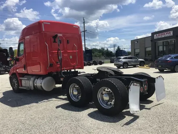 2019 FREIGHTLINER CASCADIA
