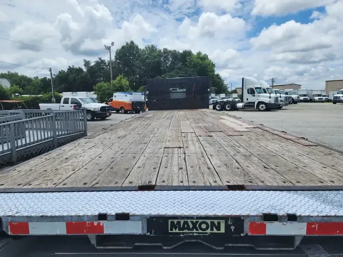 2016 FREIGHTLINER M2 106