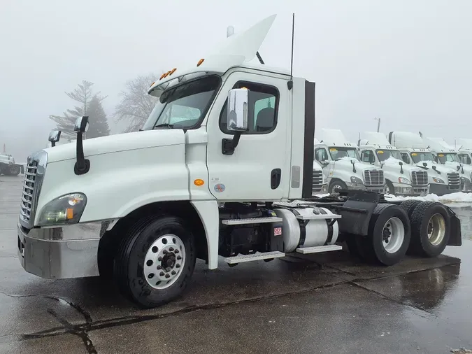 2017 FREIGHTLINER/MERCEDES CASCADIA 12579a332de6ba0d6d553d2a2f7bcf55761