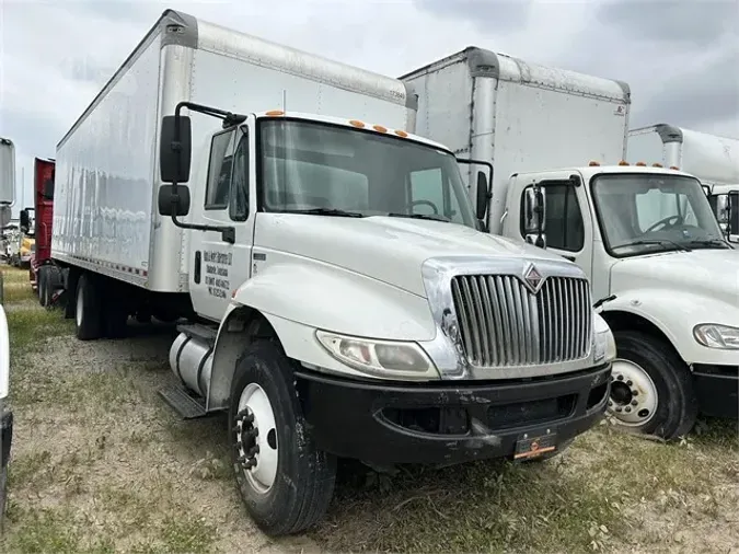 2012 INTERNATIONAL DURASTAR 4300