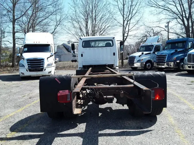 2017 FREIGHTLINER/MERCEDES M2 106