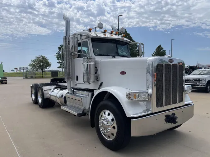 2018 Peterbilt 389