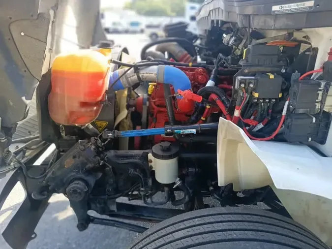 2019 NAVISTAR INTERNATIONAL MV607 (4X2)