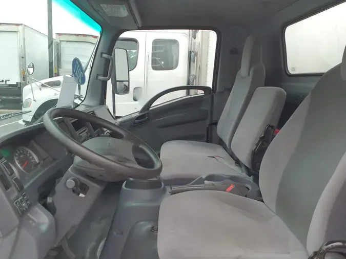 2017 ISUZU NPR HD
