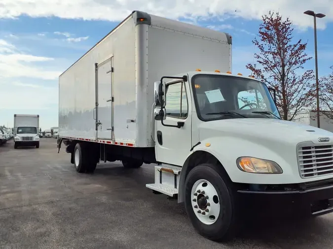 2018 FREIGHTLINER/MERCEDES M2 106