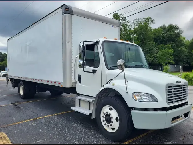 2018 FREIGHTLINER M2 106