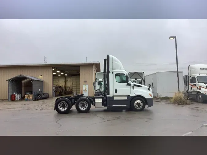 2019 Freightliner Cascadia