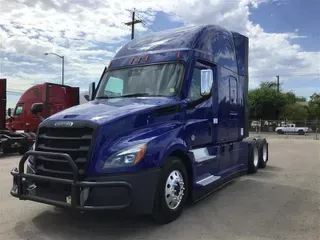 2021 FREIGHTLINER CA126