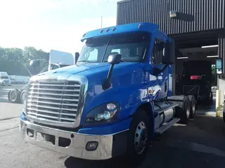 2019 FREIGHTLINER CASCADIA 125