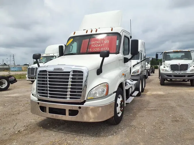 2018 FREIGHTLINER CASCADIA 12579bb53e7671c806811c6ef681b6edb6c