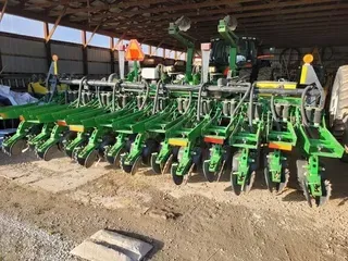 2000 John Deere 1780