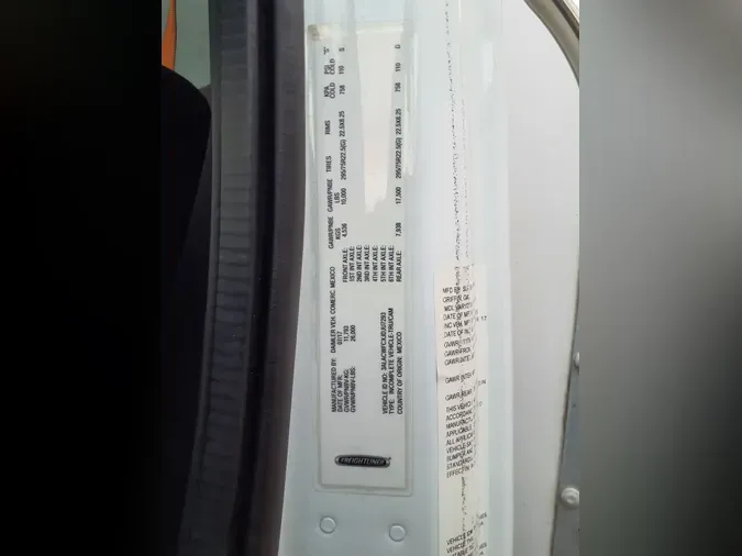 2018 FREIGHTLINER/MERCEDES M2 106