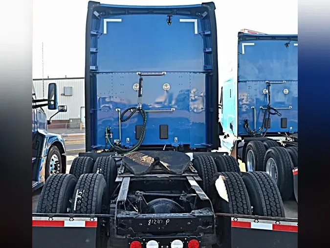 2022 KENWORTH T680