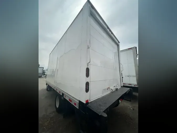 2018 ISUZU NPR HD