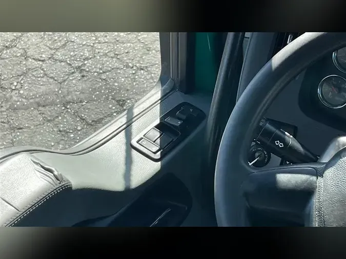 2021 KENWORTH T680