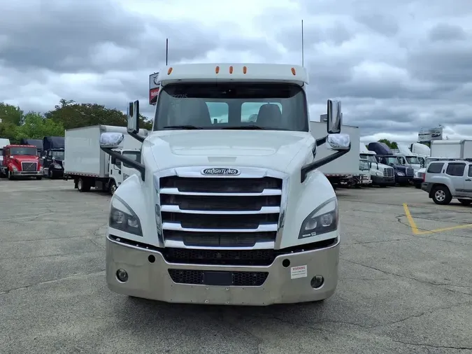 2019 FREIGHTLINER NEW CASCADIA PX12664