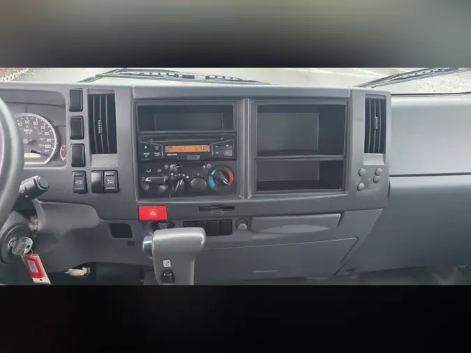 2018 ISUZU NPR HD79c76a6f05bef0d10a8bb0db446b38f3