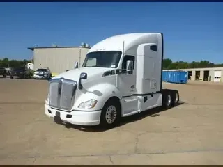2022 KENWORTH T680