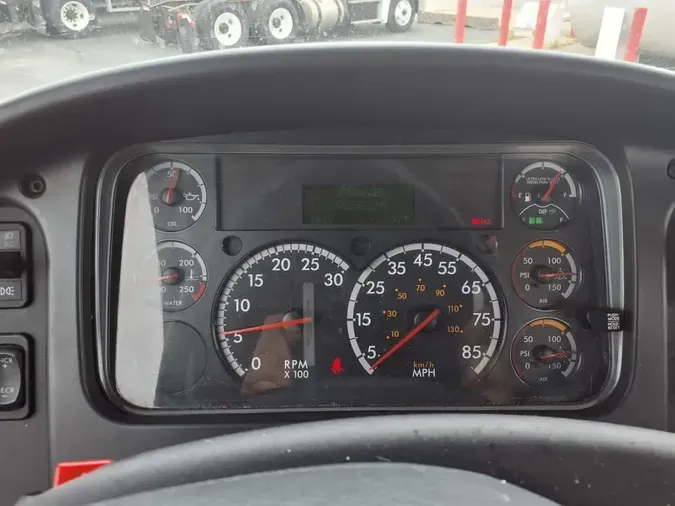 2020 FREIGHTLINER/MERCEDES M2-112